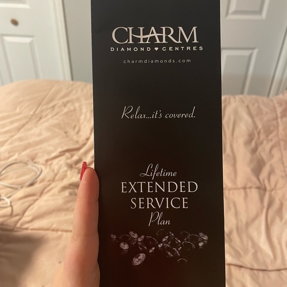 10k Yellow Gold Diamond Necklace - Picture 3 of 6